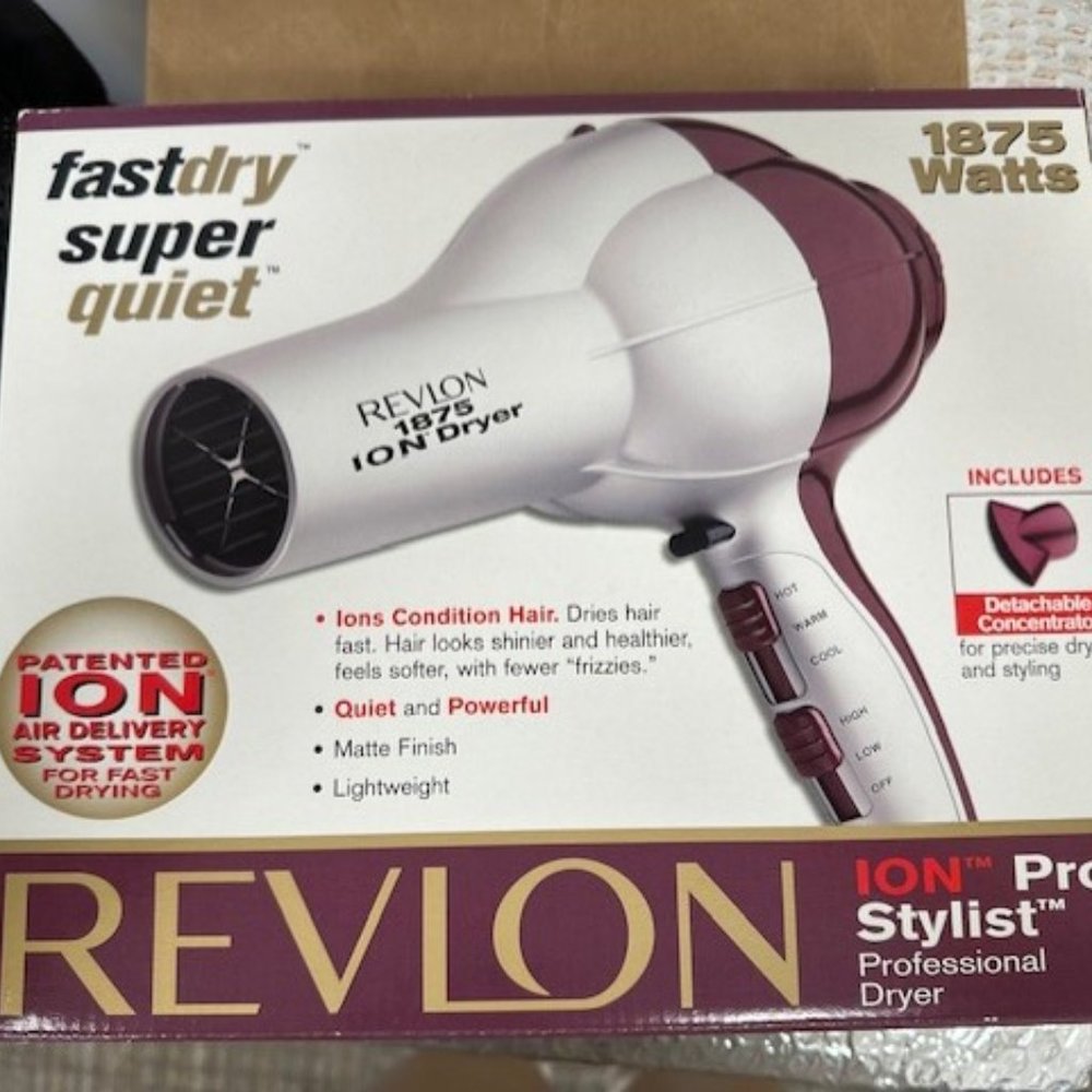 Revlon Ionic Hair Dryer 1875 Watts New Open Box